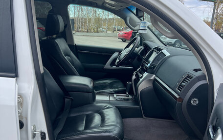 Toyota Land Cruiser 200, 2014 год, 4 100 000 рублей, 10 фотография