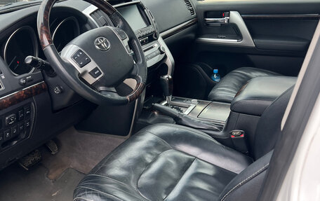 Toyota Land Cruiser 200, 2014 год, 4 100 000 рублей, 14 фотография