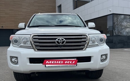 Toyota Land Cruiser 200, 2014 год, 4 100 000 рублей, 13 фотография