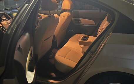 Chevrolet Cruze II, 2011 год, 1 190 000 рублей, 6 фотография