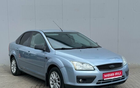 Ford Focus II рестайлинг, 2005 год, 550 000 рублей, 1 фотография