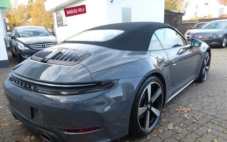Porsche 911, 2024 год, 18 750 000 рублей, 3 фотография