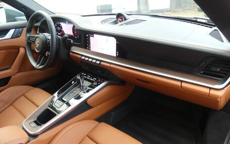 Porsche 911, 2024 год, 18 750 000 рублей, 17 фотография