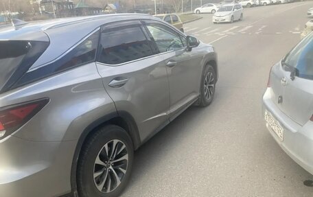 Lexus RX IV рестайлинг, 2020 год, 5 500 000 рублей, 4 фотография