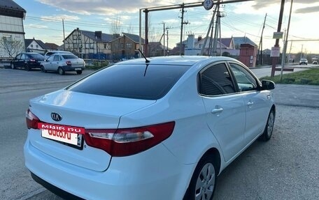 KIA Rio III рестайлинг, 2013 год, 848 000 рублей, 2 фотография