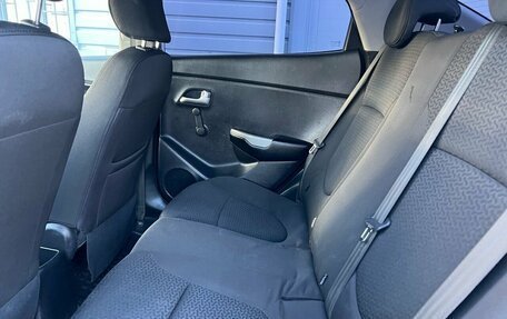 KIA Rio III рестайлинг, 2013 год, 848 000 рублей, 7 фотография