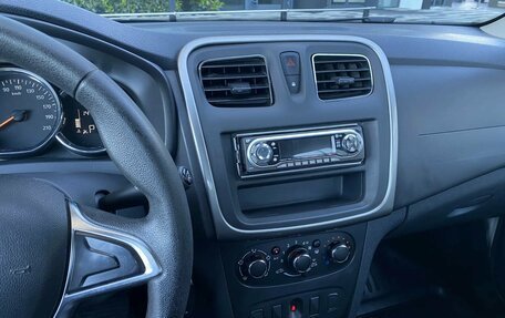 Renault Logan II, 2020 год, 829 000 рублей, 9 фотография