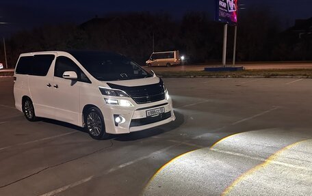 Toyota Vellfire I, 2013 год, 2 650 000 рублей, 8 фотография