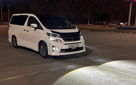 Toyota Vellfire I, 2013 год, 2 650 000 рублей, 9 фотография
