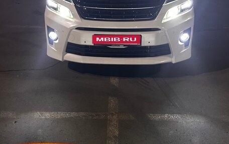 Toyota Vellfire I, 2013 год, 2 650 000 рублей, 7 фотография