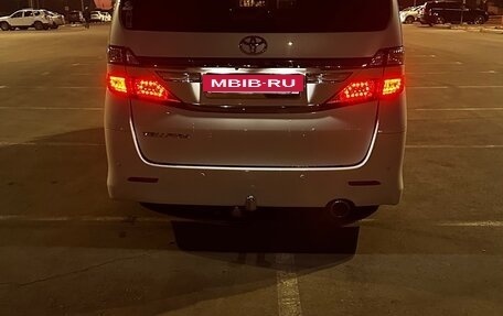 Toyota Vellfire I, 2013 год, 2 650 000 рублей, 10 фотография