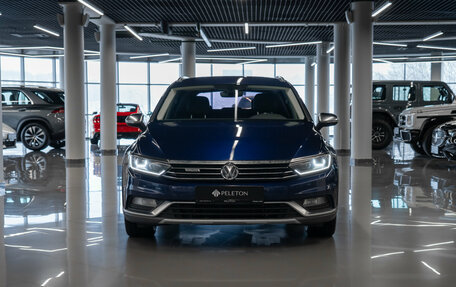 Volkswagen Passat B8 рестайлинг, 2017 год, 2 850 000 рублей, 3 фотография