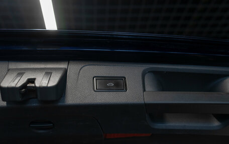 Volkswagen Passat B8 рестайлинг, 2017 год, 2 850 000 рублей, 25 фотография