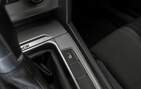 Volkswagen Passat B8 рестайлинг, 2017 год, 2 850 000 рублей, 23 фотография