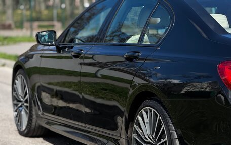 BMW 7 серия, 2018 год, 2 600 000 рублей, 6 фотография