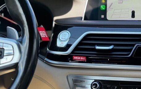 BMW 7 серия, 2018 год, 2 600 000 рублей, 12 фотография