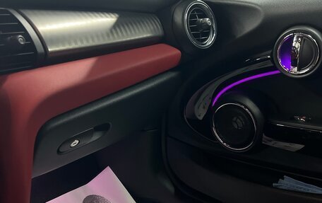 MINI Cabrio, 2019 год, 3 950 000 рублей, 12 фотография