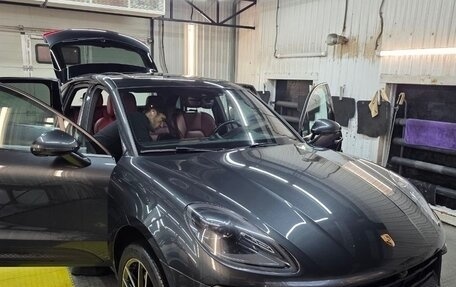 Porsche Macan I рестайлинг, 2021 год, 7 900 000 рублей, 2 фотография