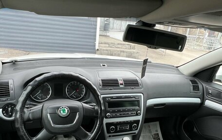 Skoda Octavia, 2011 год, 900 000 рублей, 5 фотография