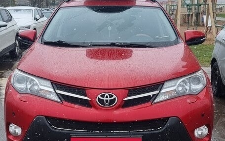 Toyota RAV4, 2013 год, 2 000 000 рублей, 1 фотография