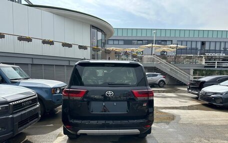 Toyota Land Cruiser, 2026 год, 13 370 000 рублей, 5 фотография