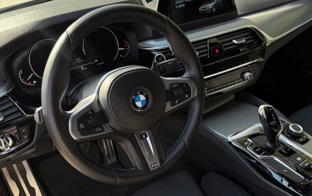 BMW 5 серия, 2018 год, 3 500 000 рублей, 10 фотография