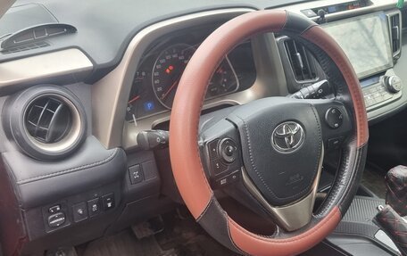 Toyota RAV4, 2013 год, 2 000 000 рублей, 6 фотография