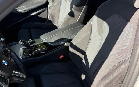 BMW 5 серия, 2018 год, 3 500 000 рублей, 12 фотография