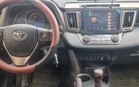 Toyota RAV4, 2013 год, 2 000 000 рублей, 7 фотография