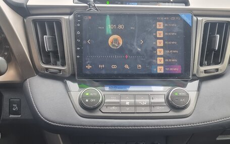 Toyota RAV4, 2013 год, 2 000 000 рублей, 8 фотография