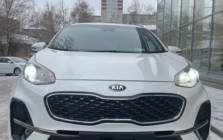 KIA Sportage IV рестайлинг, 2020 год, 2 580 000 рублей, 6 фотография