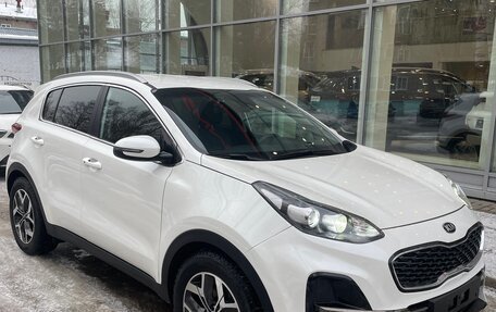 KIA Sportage IV рестайлинг, 2020 год, 2 580 000 рублей, 5 фотография