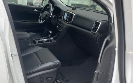 KIA Sportage IV рестайлинг, 2020 год, 2 580 000 рублей, 26 фотография