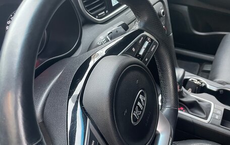 KIA Sportage IV рестайлинг, 2020 год, 2 580 000 рублей, 21 фотография