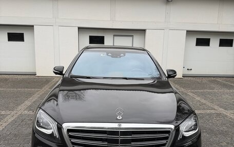 Mercedes-Benz S-Класс, 2019 год, 4 200 000 рублей, 2 фотография