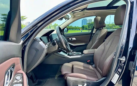 BMW 3 серия, 2022 год, 2 732 000 рублей, 10 фотография