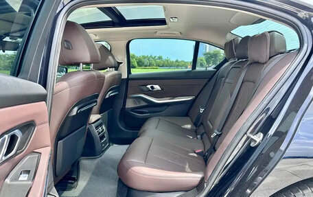 BMW 3 серия, 2022 год, 2 732 000 рублей, 11 фотография