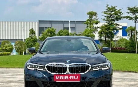 BMW 3 серия, 2022 год, 2 732 000 рублей, 4 фотография