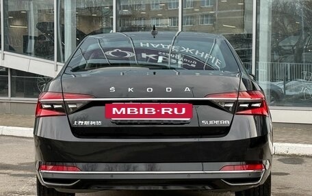 Skoda Superb III рестайлинг, 2025 год, 3 250 000 рублей, 4 фотография