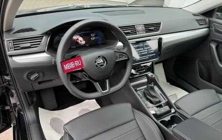 Skoda Superb III рестайлинг, 2025 год, 3 250 000 рублей, 10 фотография