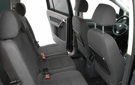 Volkswagen Touran III, 2008 год, 735 000 рублей, 13 фотография