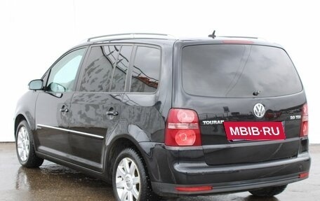 Volkswagen Touran III, 2008 год, 735 000 рублей, 5 фотография