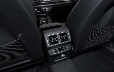 Audi Q5, 2025 год, 5 750 000 рублей, 7 фотография