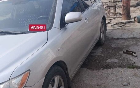 Toyota Camry, 2007 год, 850 000 рублей, 1 фотография