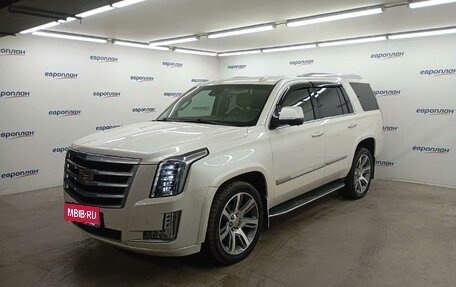 Cadillac Escalade IV, 2015 год, 3 537 000 рублей, 1 фотография