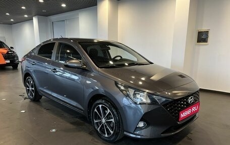 Hyundai Solaris II рестайлинг, 2021 год, 1 989 000 рублей, 1 фотография