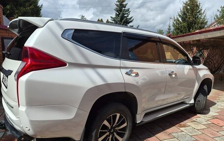 Mitsubishi Pajero Sport III рестайлинг, 2020 год, 3 500 000 рублей, 3 фотография