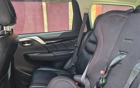 Mitsubishi Pajero Sport III рестайлинг, 2020 год, 3 500 000 рублей, 6 фотография