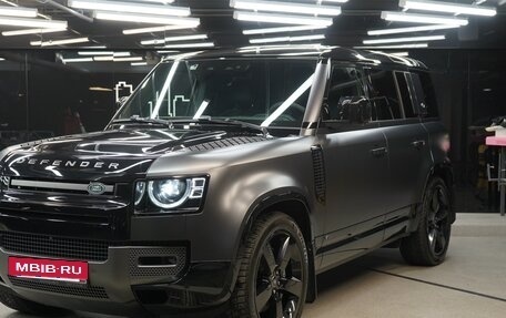 Land Rover Defender II, 2022 год, 14 999 000 рублей, 3 фотография