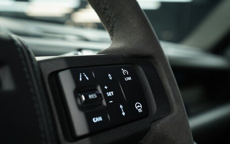 Land Rover Defender II, 2022 год, 14 999 000 рублей, 20 фотография